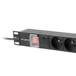 NAPÁJECÍ DISTRIBUČNÍ JEDNOTKA (PDU) 19"  1U 16A 2M 7X FRANCOUZSKÉ ZÁSUVKY ČERNÁ