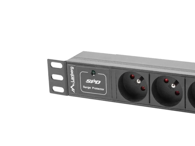 NAPÁJECÍ DISTRIBUČNÍ JEDNOTKA (PDU) 10"  1U 10A 2M 3X FRANCOUZSKÉ ZÁSUVKY ČERNÁ C14