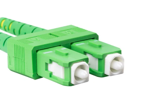 OPTICKÝ PATCHCORD SM SC/APC-SC/APC DUPLEX 15M LSZH G657A1 3.0MM ŽLUTÝ