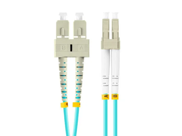 OPTICKÝ PATCHCORD MM LC/UPC-SC/UPC DUPLEX 3M LSZH OM3 50/125 3.0MM AQUA
